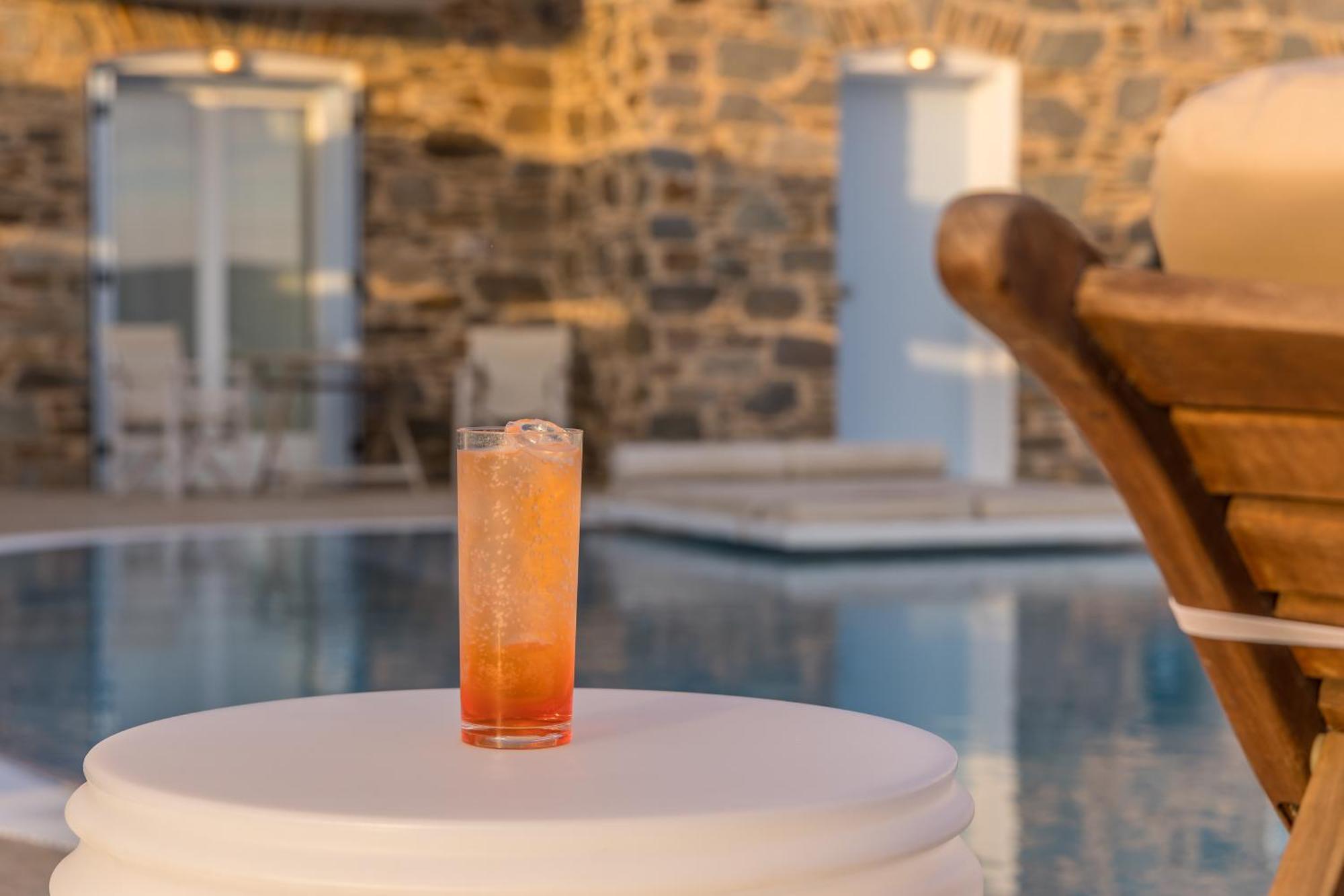 Blu Suites And Studios Adamantas  Zewnętrze zdjęcie