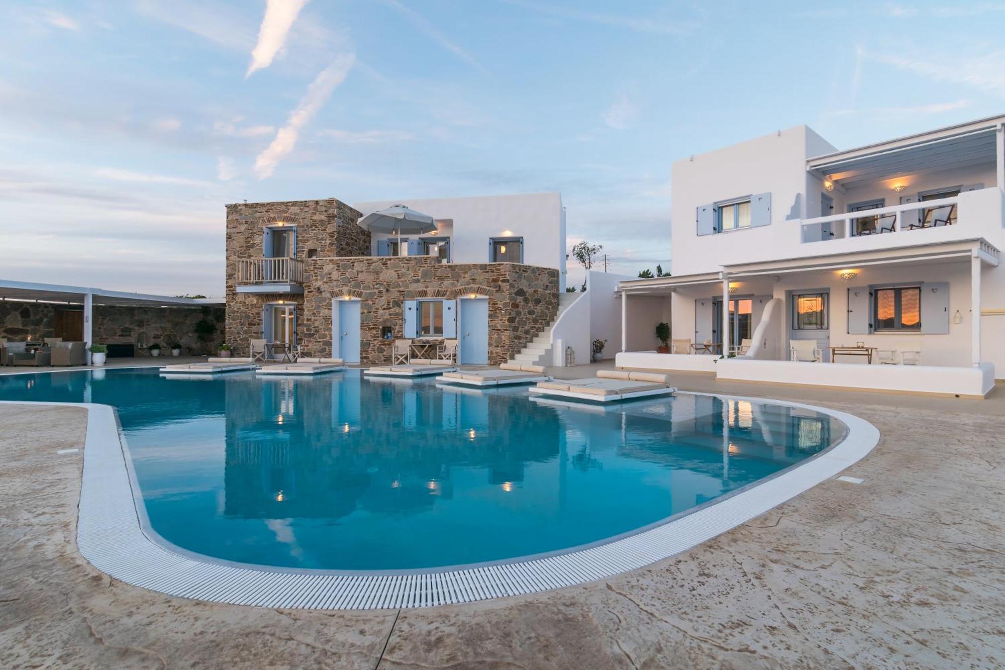 Blu Suites And Studios Adamantas  Zewnętrze zdjęcie